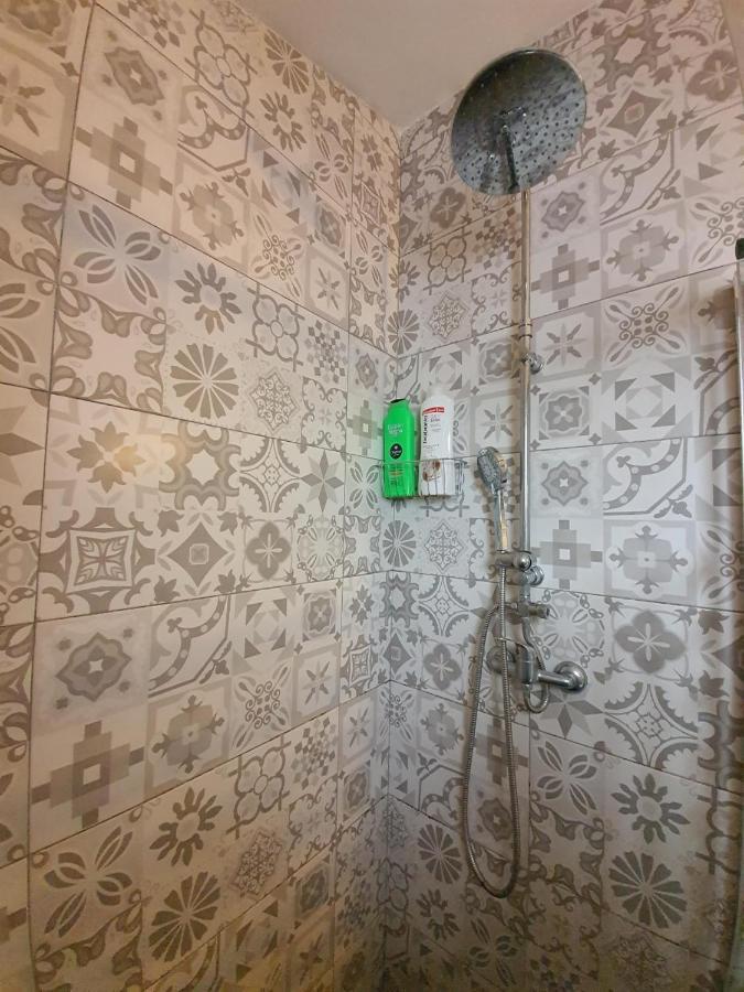 Apartamento Coqueto dúpex en el casto antiguo de Triana Sevilla Exterior foto
